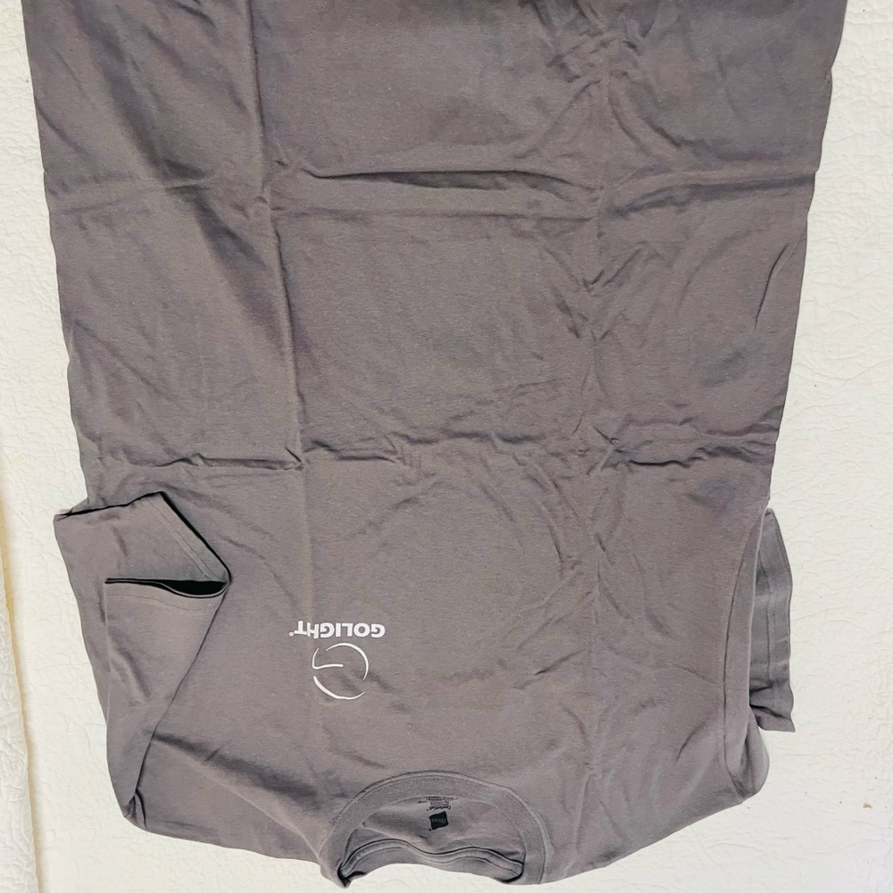 Mens top M